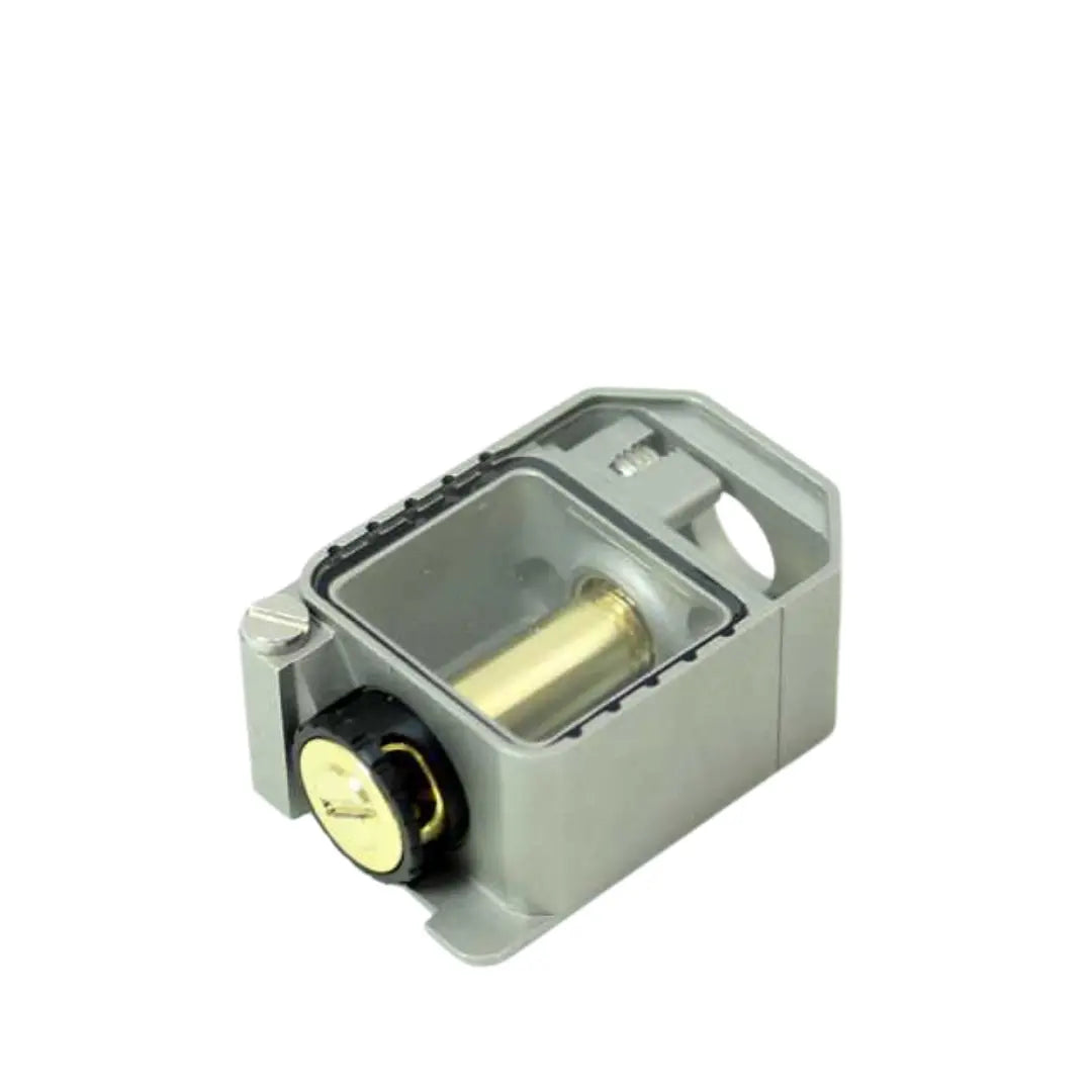 oxva xlim pin stuck One of the two gold pins is pushed down and now the vape doesn't recognize  the pod. How do i fix this? : r/Vaping main image 1
