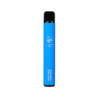 Blue Elf Bar vape pen with "Blue Razz Lemonade" flavour, 600 puffs.