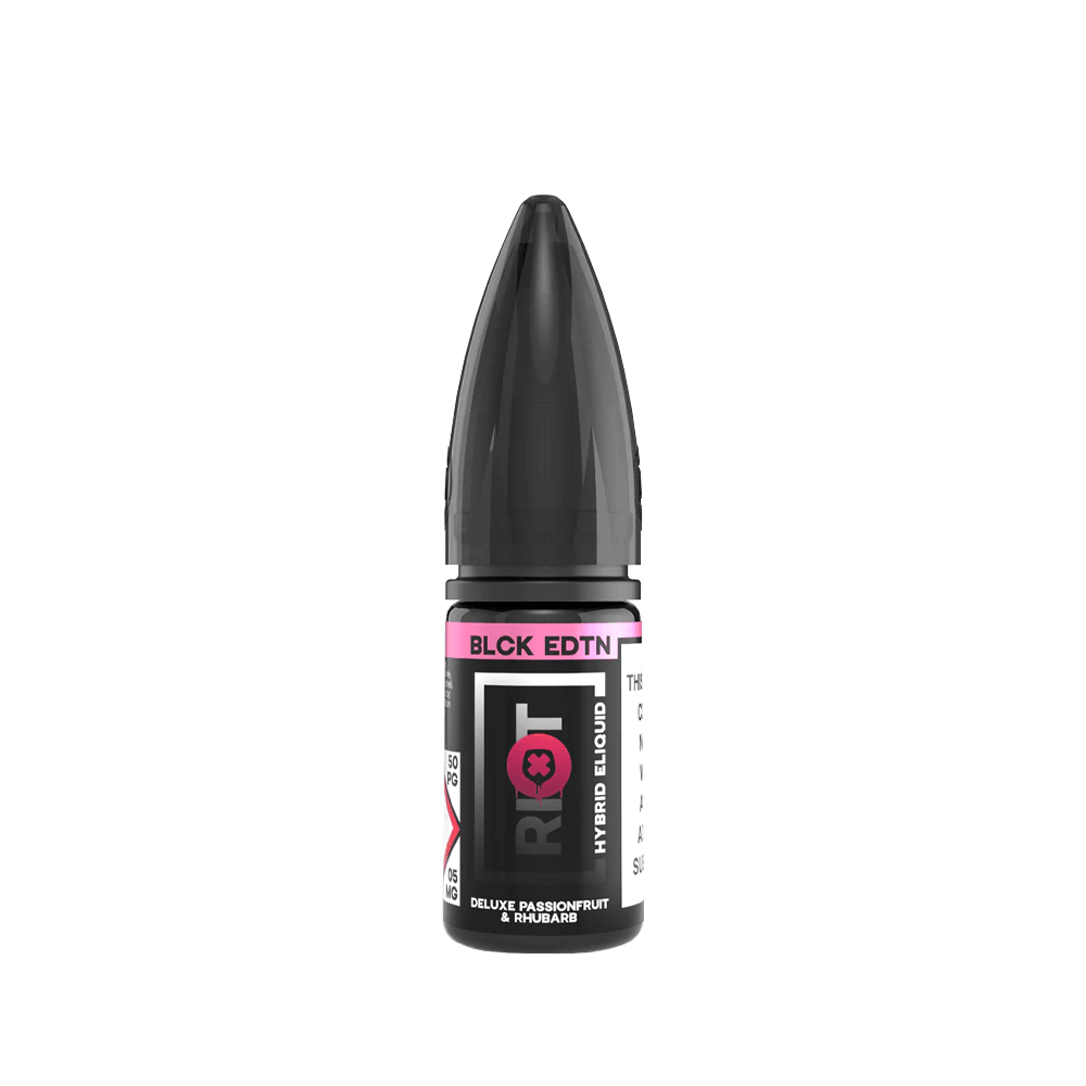 Riot Squad Black Edition 10ml e-liquid bottle with black cap.